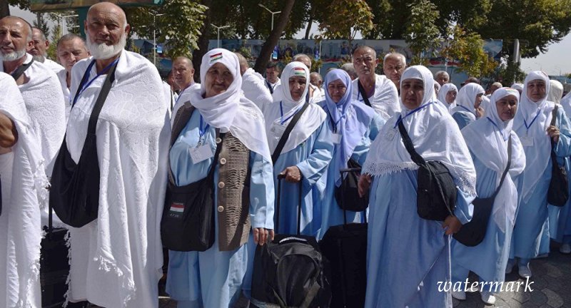 Прием завершен: паломники из Таджикистана отправятся в Мекку 16 августа