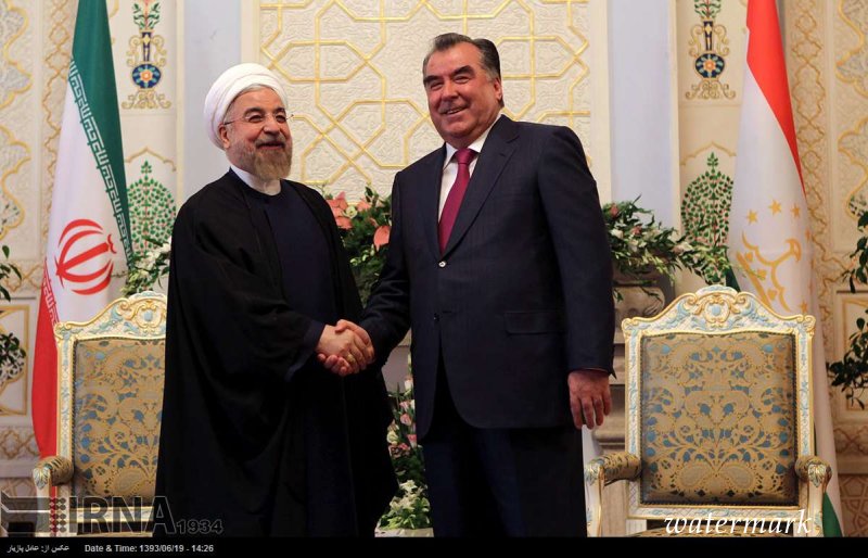 Президенты Таджикистана и Ирана обменялись поздравительными посланиями