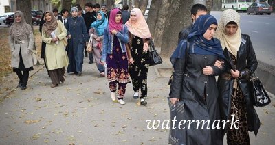 Парламент: штрафовать за ношение хиджаба в Таджикистане не имеют права