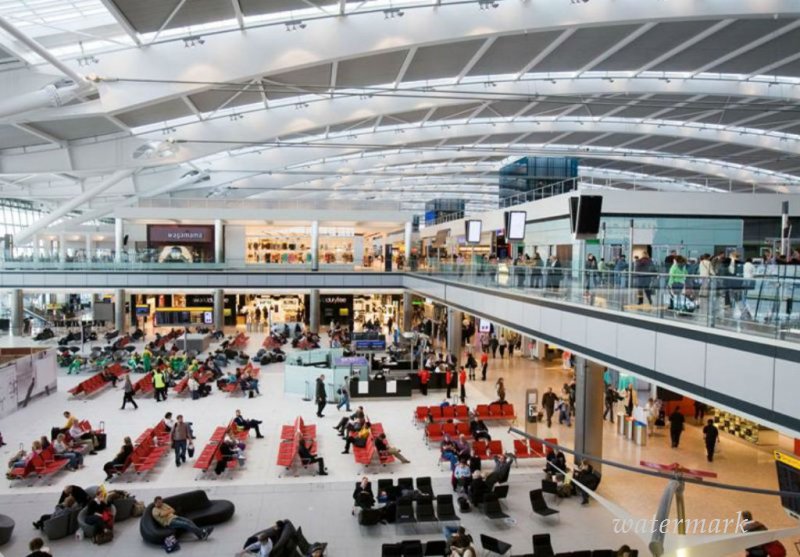 Безработный нашел флешку с секретными данными о крупнейшем аэропорте Британии