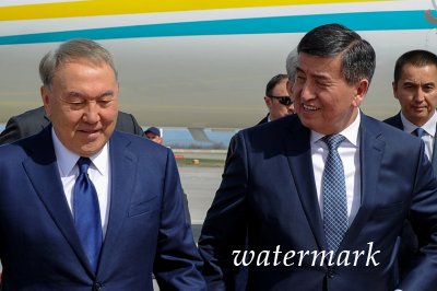 Для решения проблем Жээнбеков должен отправиться к Назарбаеву