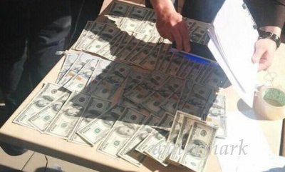 Секретарь городского Суда задержан за взятку в 5000$