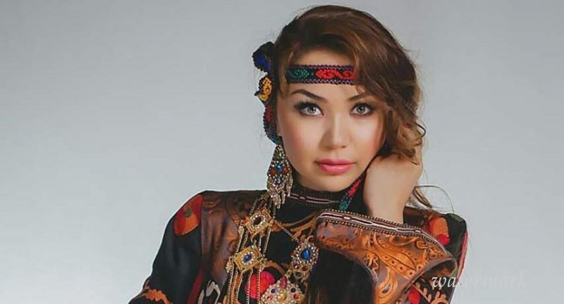 Таджикская певица Тахмина Ниязова хочет выступить на Евровидении-2018