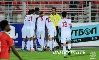 Юноши Таджикистана по футболу обыграли своих сверстников из Омана в товарищеском матче