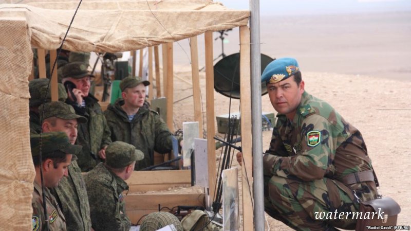 Министры обороны Таджикистана и Узбекистана прибыли на учения «Несокрушимое братство»