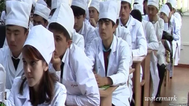 В Таджикистане утвержден список 50 заболеваний, с наличием которых можно поставить крест на профессии врача