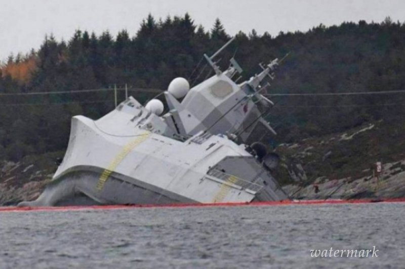 Моряки НАТО утопили фрегат за полмиллиарда долларов 