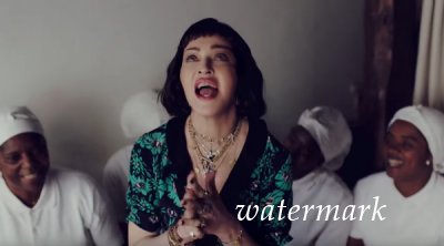 Мадонна презентовала клип на трек Batuka: (Видео)