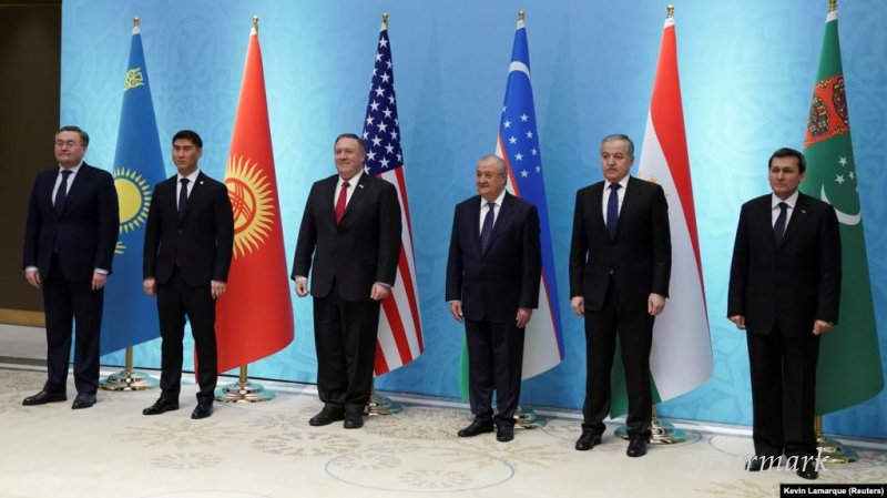 Помпео: США будут и впредь поддерживать независимость стран Центральной Азии