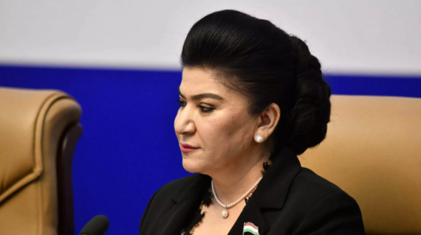 Хайринисо Юсуфи призвала кыргызстанцев объединить усилия для общего мира (видео)