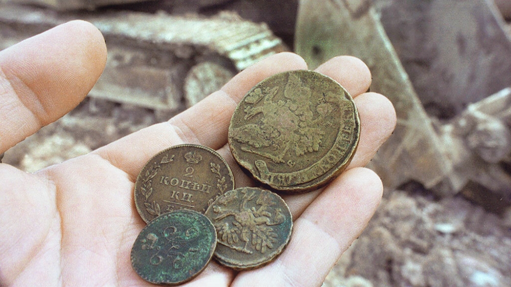 Житель Истаравшана подозревается в контрабанде старинных монет