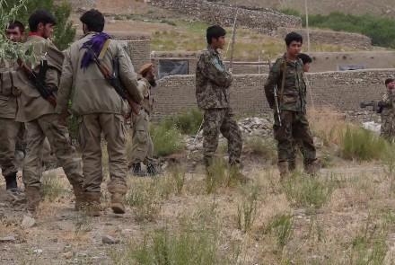 Погранслужба Таджикистана: На территорию республики перешли еще более 1000 афганских военнослужащих