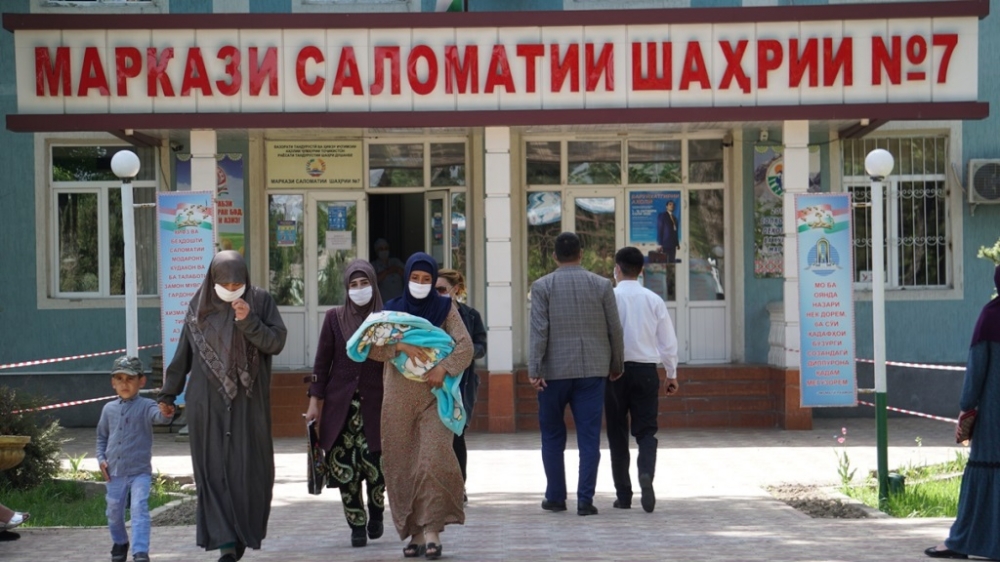 Коронавирус в Таджикистане: 49 человек заразились, 1 - умер