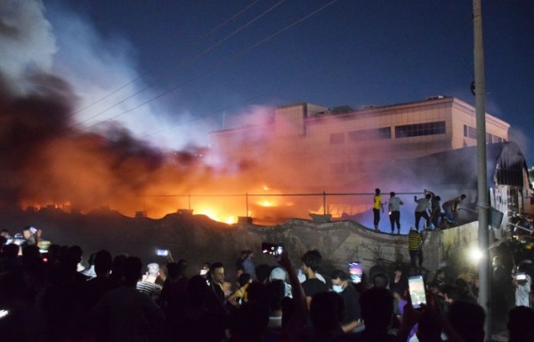 При пожаре в ковидном госпитале в Ираке погибли 50 человек