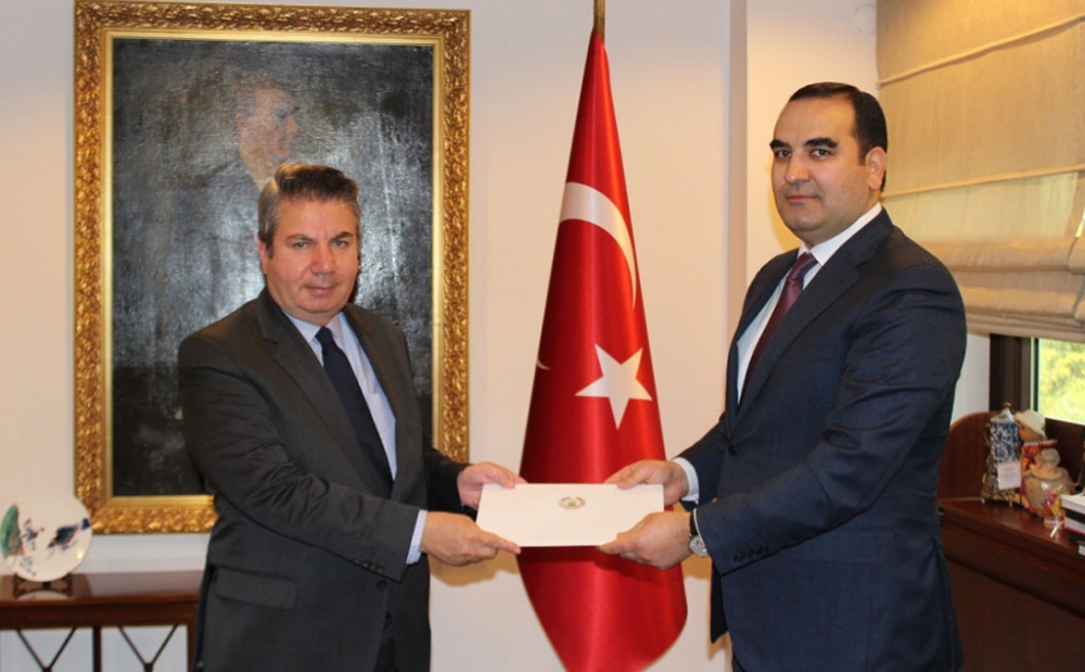 Посол Таджикистана в Турции Ашраф Гулов начинает свою миссию