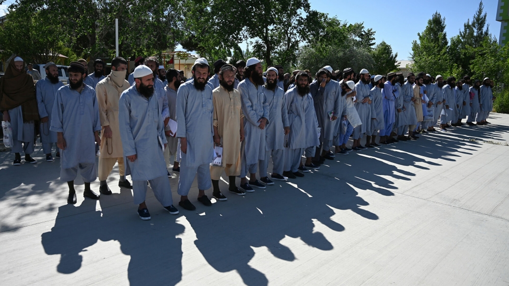 Талибы освободили из тюрем тысячу заключенных в захваченных афганских городах