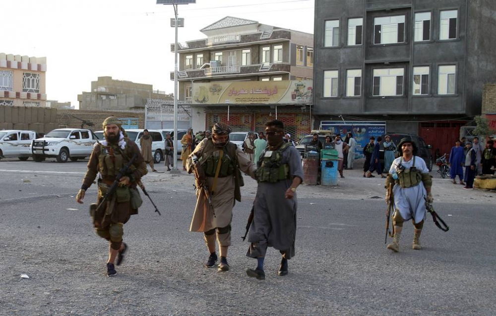 В афганском Герате в результате вооруженных столкновений погибли не менее 17 человек