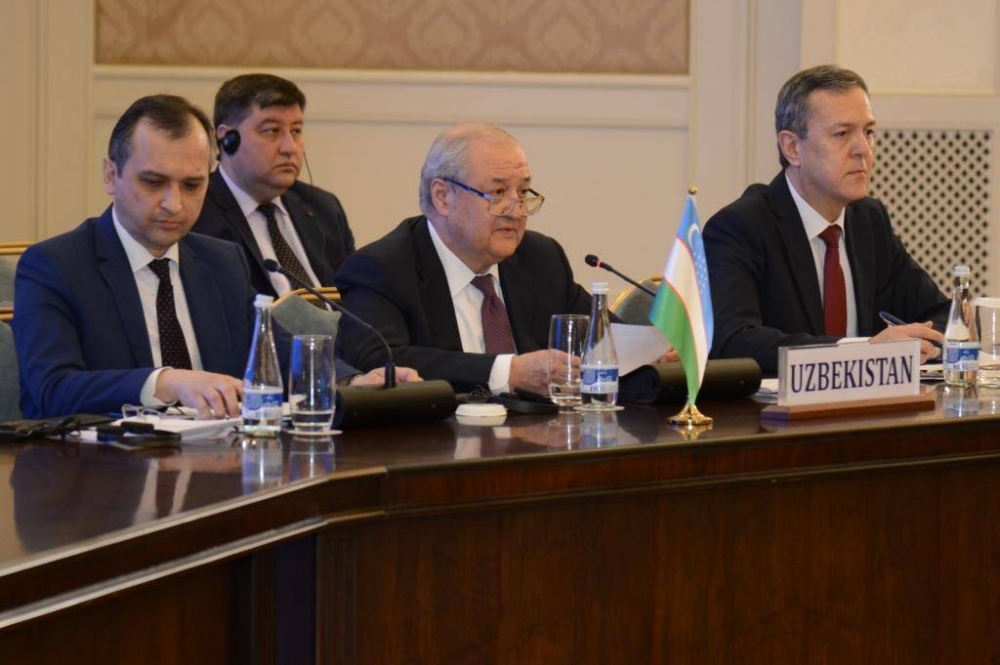 Узбекистан призвал мировое сообщество снять санкции с Афганистана