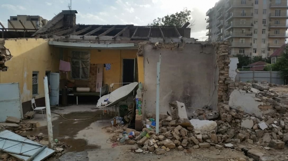 В Таджикистане призывают объявить мораторий на снос домов и выселение людей во время пандемии