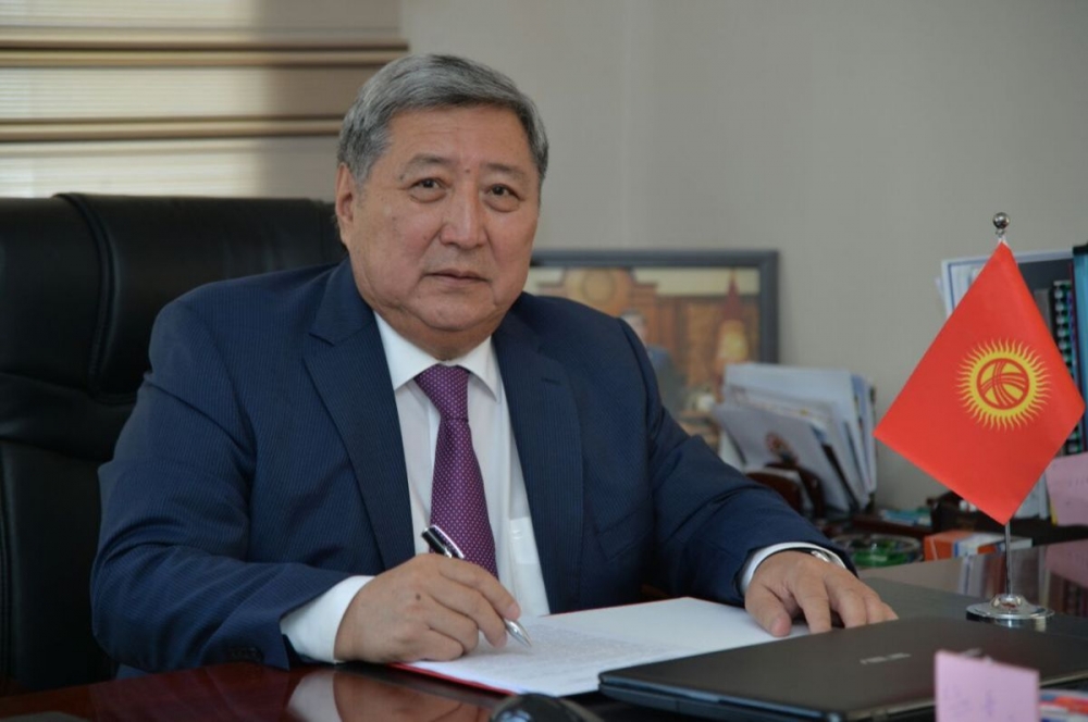 Президент Кыргызстана снял посла в Таджикистане