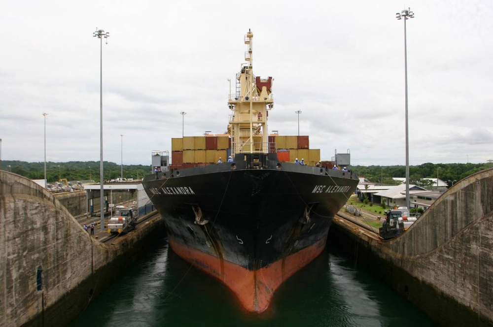 Панамский канал не будут закрывать для российских кораблей