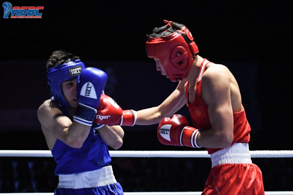 Боксеры Таджикистана возвращаются с юношеского чемпионата Азии с 8 медалями