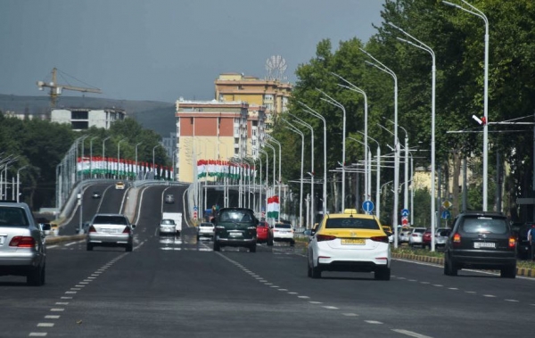 Дороги в Душанбе закроют на шесть дней, мэрия просит не пользовать личными автомобилями