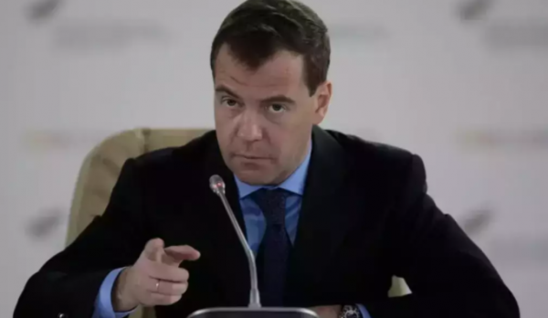 Медведев пригрозил Швеции и Финляндии последствиями вступления в НАТО