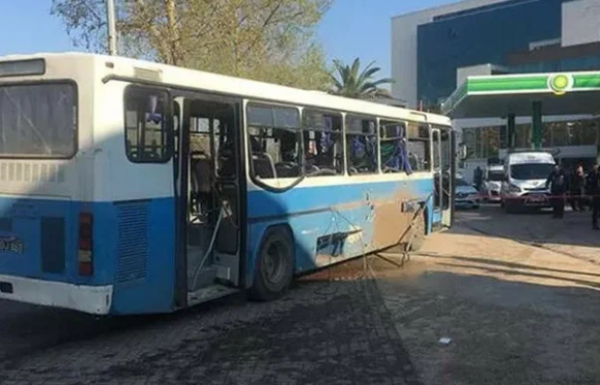 В Турции взорвали автобус с работниками СИЗО