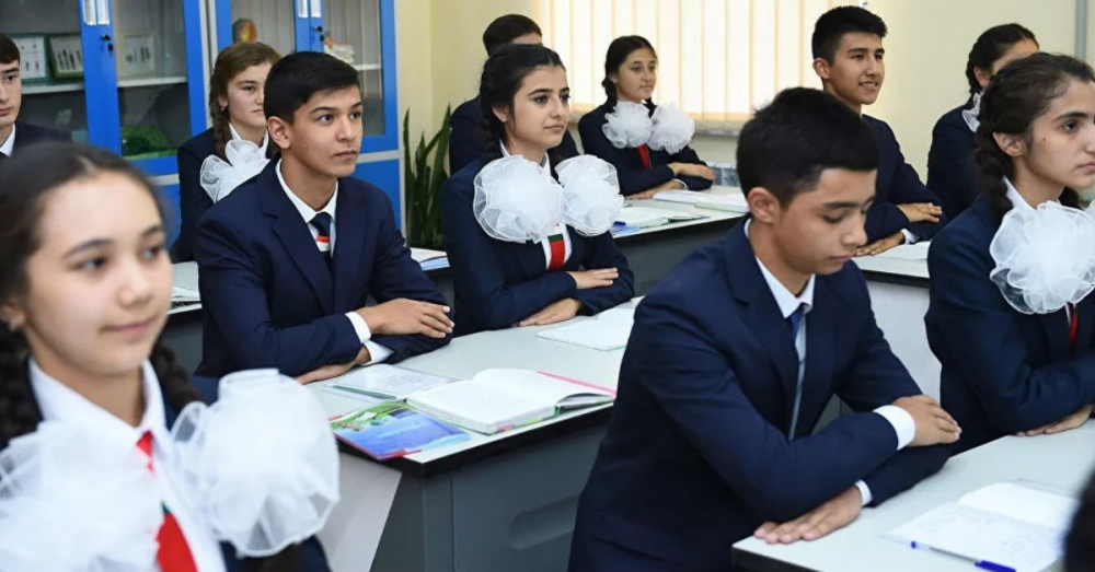 В Таджикистане объявили о наборе учителей и учащихся в строящиеся русскоязычные школы