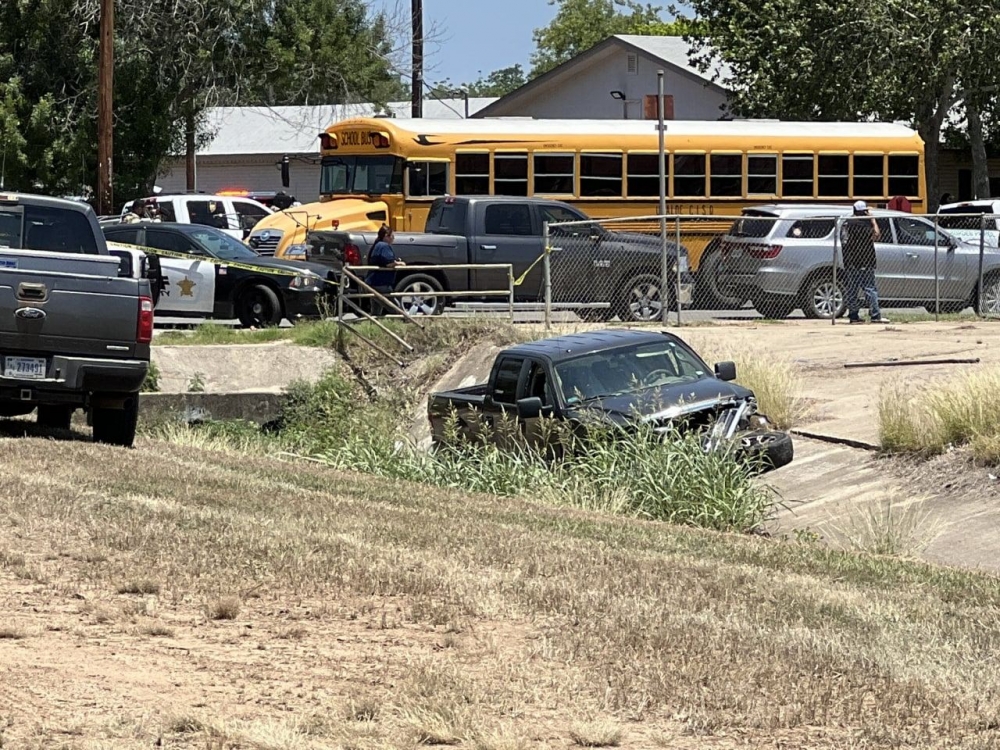 18 детей и трое взрослых погибли в результате нападения на школу в Техасе