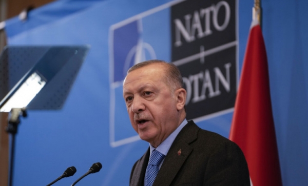 Надо не дать Турции подорвать единство НАТО