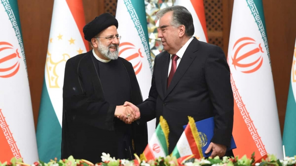 Таджикско-иранский ренессанс - от тесных объятий к взаимным претензиям и обратно