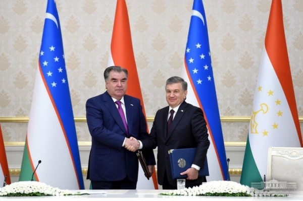 Что изменится между Таджикистаном и Узбекистаном: самые важные документы