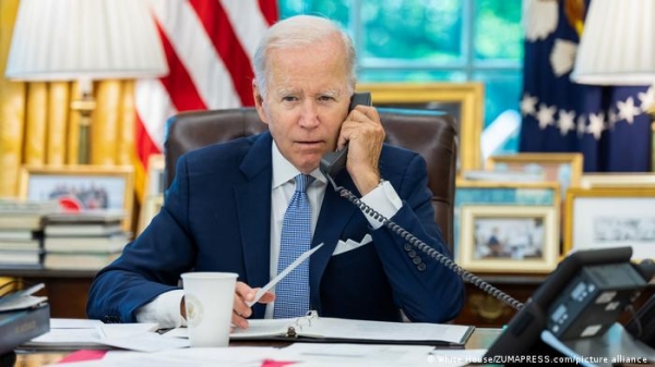 Лидеры США и КНР три часа беседовали по телефону