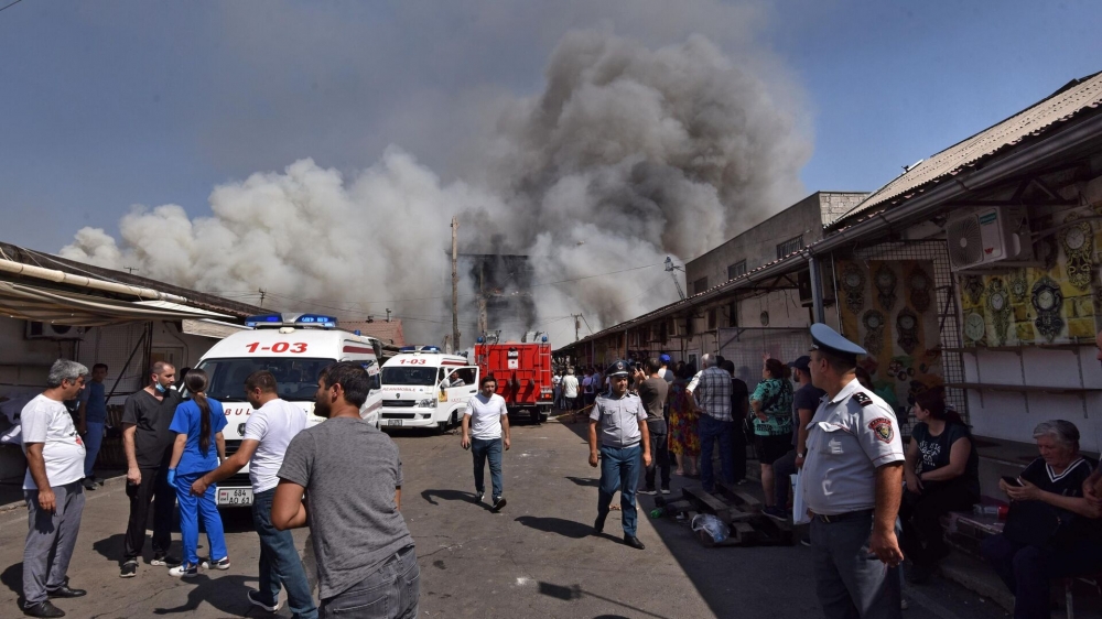 Число погибших в результате взрыва в ТЦ в Ереване достигло 16 человек. Пропавшими без вести считаются – 18