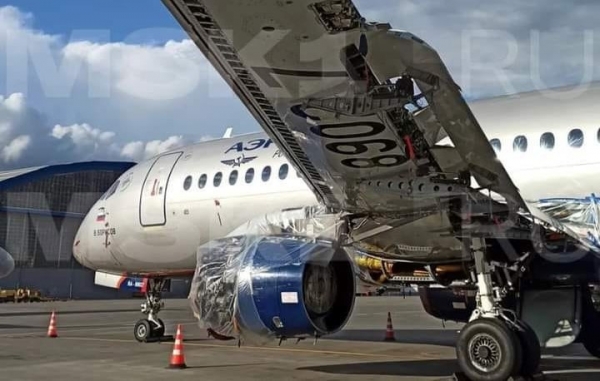 СМИ: В России начали разбирать самолеты на запчасти из-за санкций