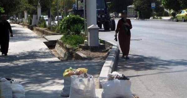 В Ашхабаде жителям не дают собирать бутылки, чтобы не «позорить страну»