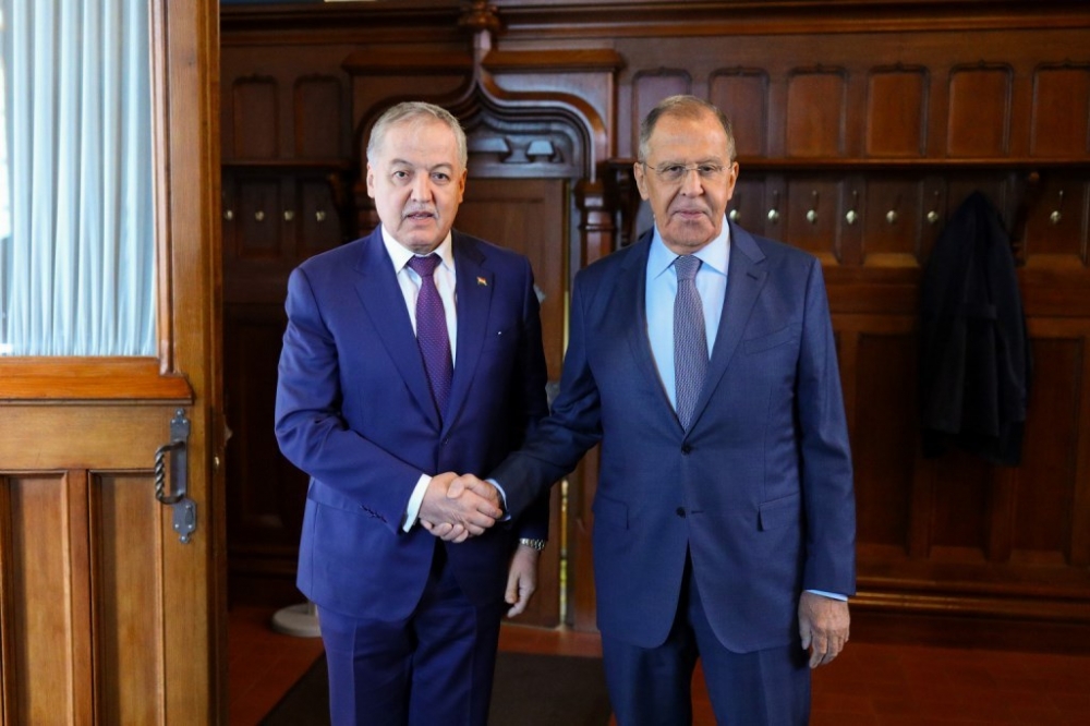 Лавров и Мухриддин говорили о безопасности, экономике и предстоящем визите Путина в Таджикистан