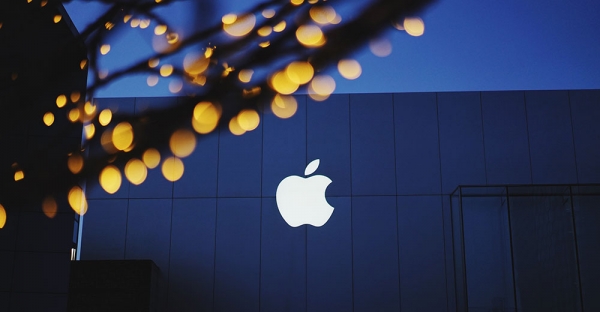 Корпорация Apple вывезла большинство сотрудников из России в Кыргызстан