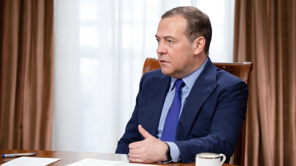 Медведев: поставки Израилем оружия Украине разрушат российско-израильские отношения
