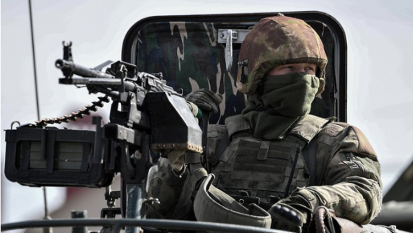 Российские военные проводят перегруппировку в Херсонской области