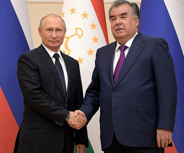 Рахмон попросил Путина не относиться к Центральной Азии как к бывшему СССР