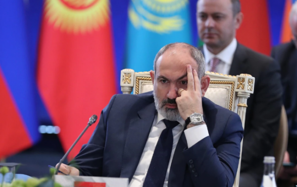 Пашинян раскритиковал работу ОДКБ и отказался подписывать документы