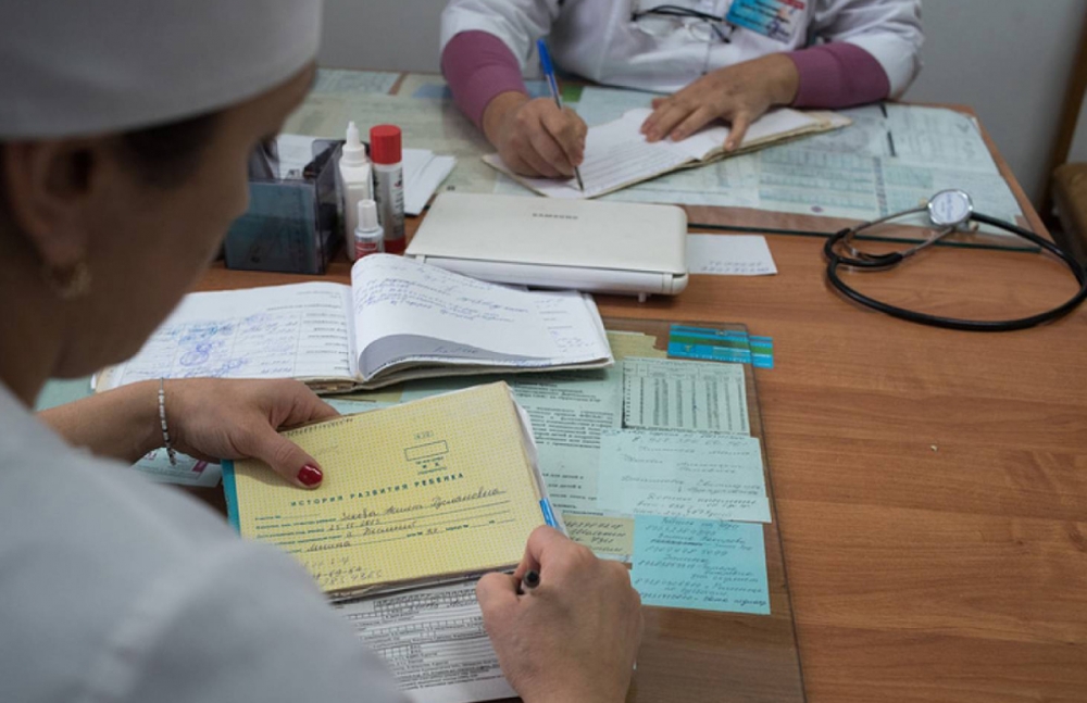 В Узбекистане откажутся от бумажных медицинских карт