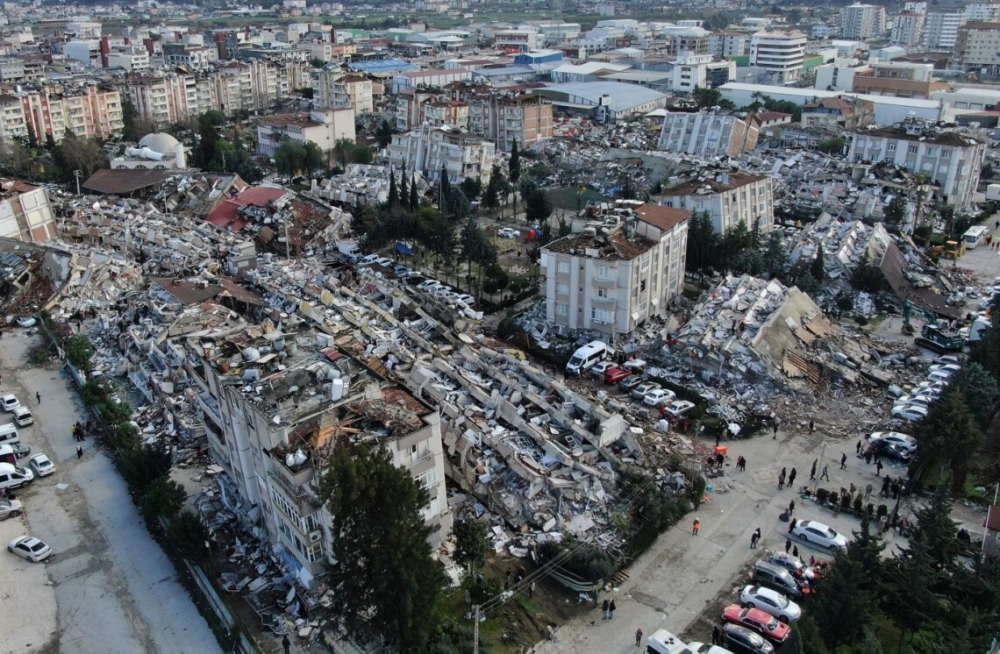Число погибших в результате землетрясений в Турции и Сирии превысило 46,8 тыс. человек