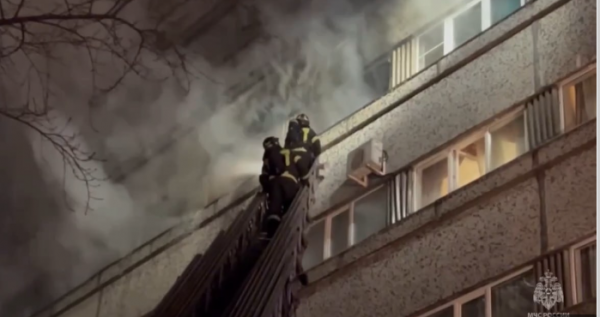 При пожаре в здании отеля в Москве погибли семь человек, в том числе двое детей