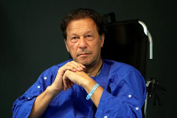 Суд Пакистана выписал новый ордер на арест бывшего премьера страны Имрана Хана