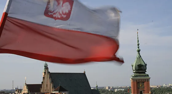 В Польше призвали к отставке посла после скандаль