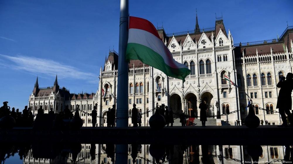 Парламент Венгрии одобрил членство Финляндии в НАТО